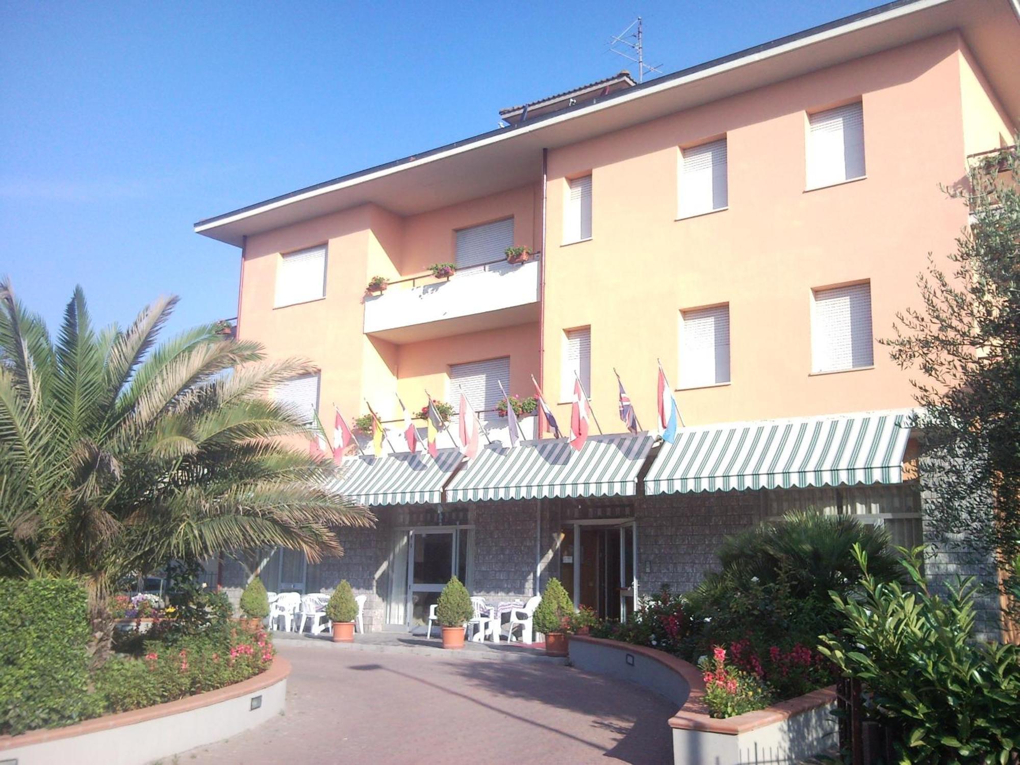 Hotel Trasimeno Bittarelli Castiglione del Lago Exterior photo